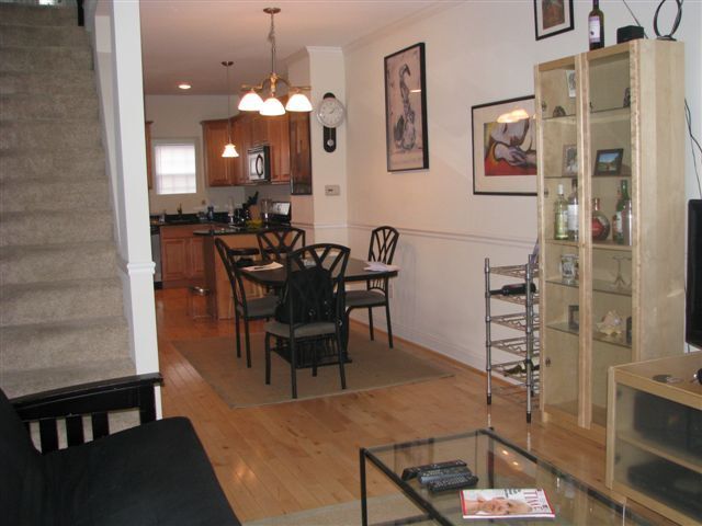 Foto del edificio - 105 N Potomac St