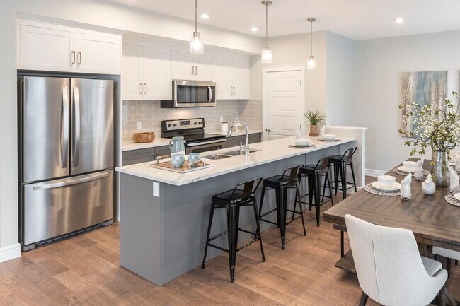 Photo du bâtiment - Essential Aurora