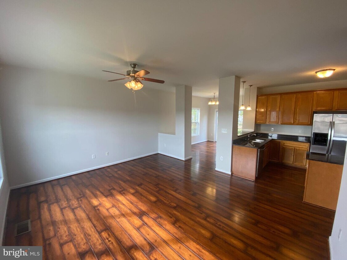 Foto principal - 1511 Bowie Rd
