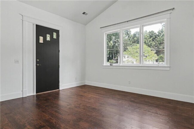 Foto del edificio - 2909 Jones Mill Rd