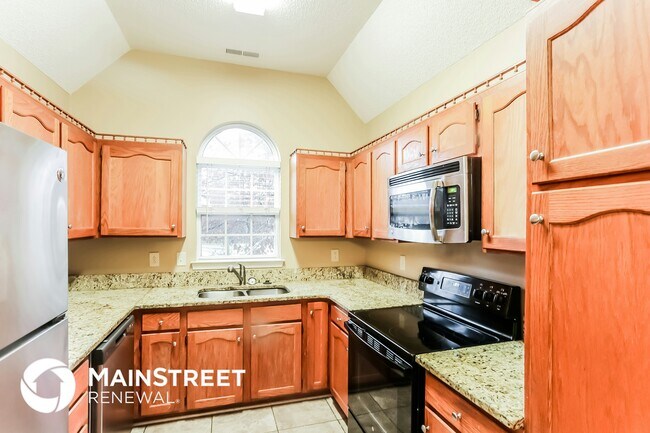 Foto del edificio - 5801 Autumn Trace Ln
