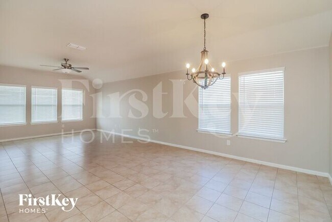 Building Photo - 9909 Huntersville Trl