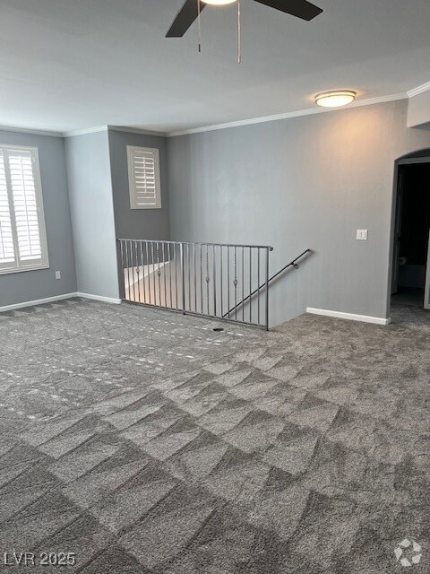 Building Photo - 8555 W Russell Rd