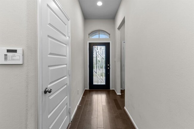 Building Photo - 817 Blue Oak Blvd