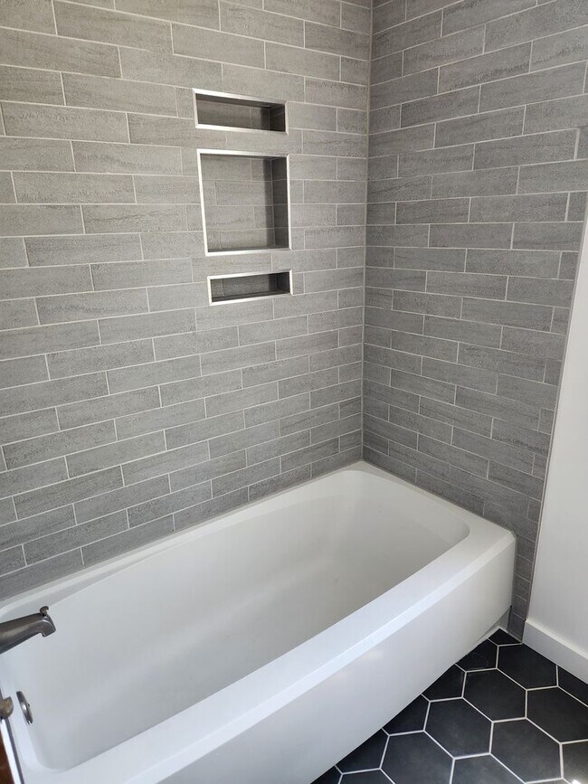 Foto del edificio - 5901 Charles St