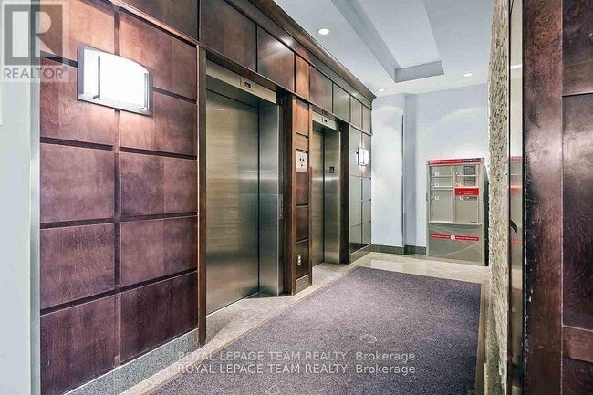 Photo du bâtiment - 200 Besserer St