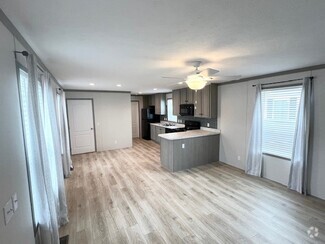 Building Photo - 473 N Kensington Dr