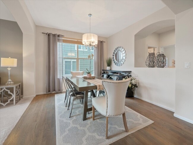 Building Photo - 1048 Orion Way