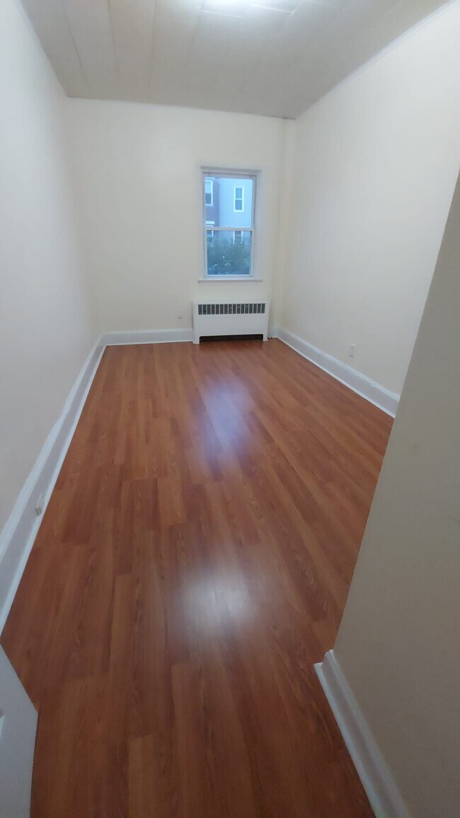Foto del edificio - 256 Bowers St