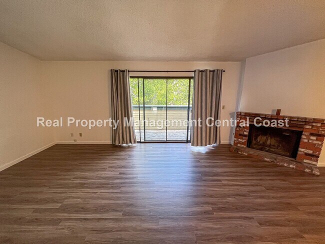 Foto del edificio - LEASE PENDING - Spacious San Luis Obispo C...