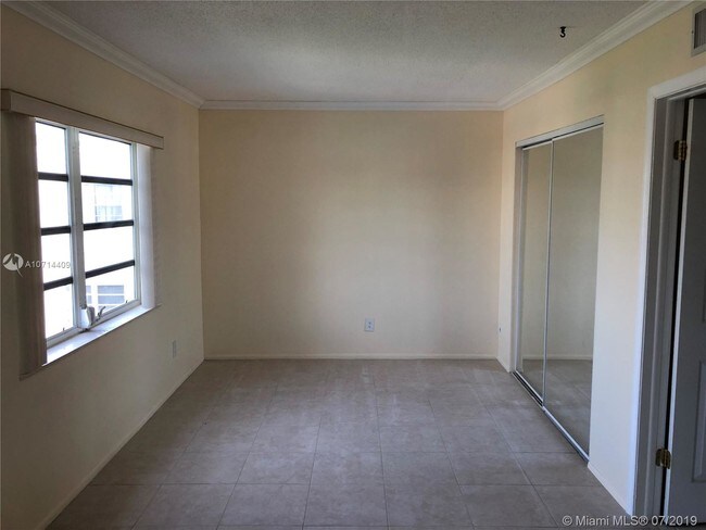 Building Photo - 7500 NW 30th Pl