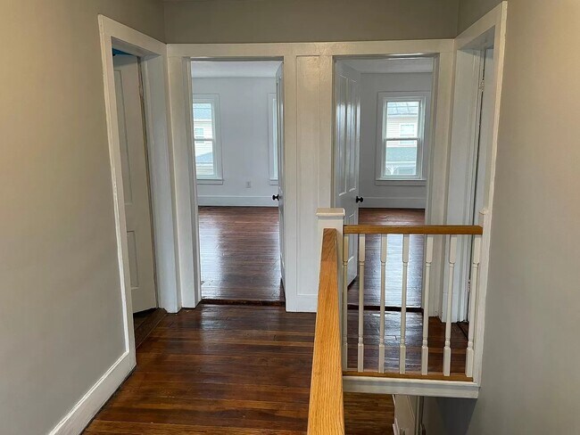Building Photo - 318 Highland Ave