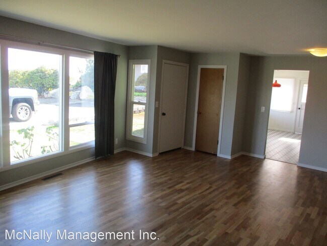 Building Photo - 3 br, 1 bath House - 7030 Secore Pl