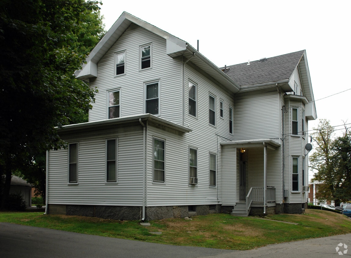 Building Photo - 50 Pleasant St