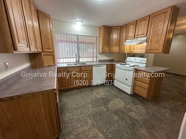 Building Photo - 3505 W Alana Ln