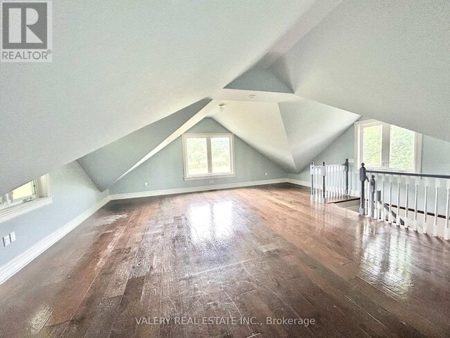 Building Photo - 1156 Concession Rd