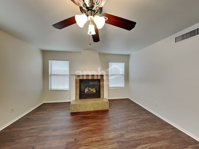 Building Photo - 12473 W Montebello Ave