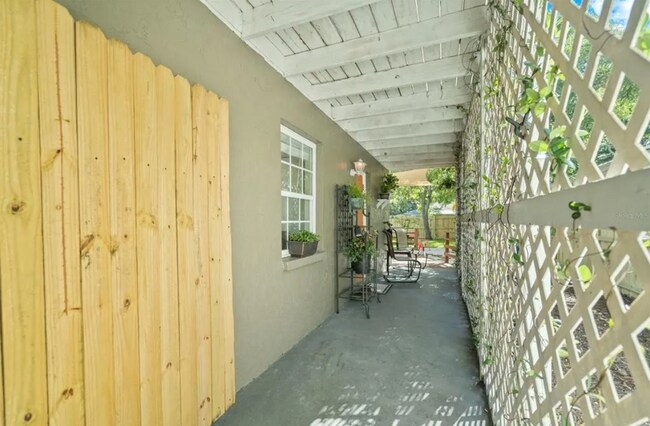 Foto del edificio - 4715 Hollingsworth Ave