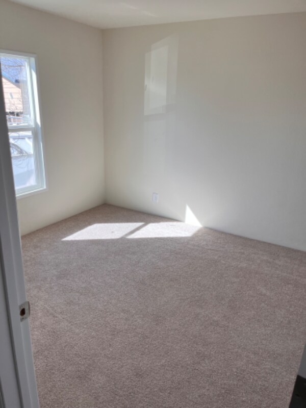 Building Photo - 2934 Summers Ln