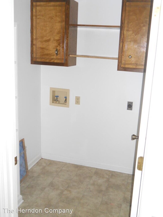 Building Photo - 4 br, 2 bath House - 7 S. Sawgrass Circle