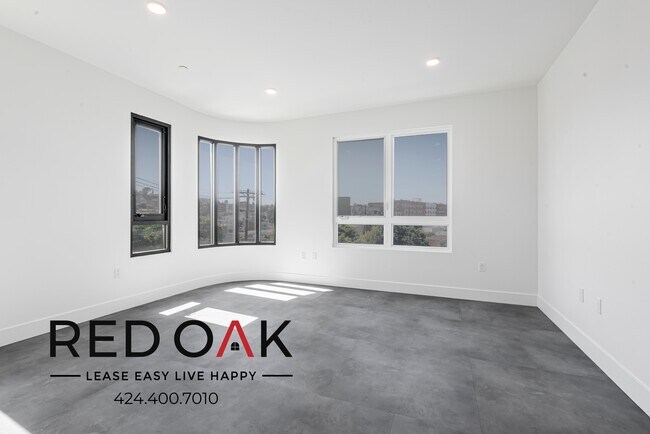 Foto del edificio - 3450-3454 W 43rd St