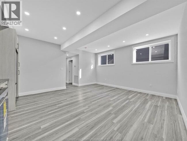 Photo du bâtiment - 3549 Peter St