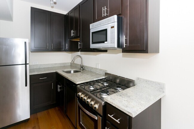 Foto del edificio - 4644 N Paulina St