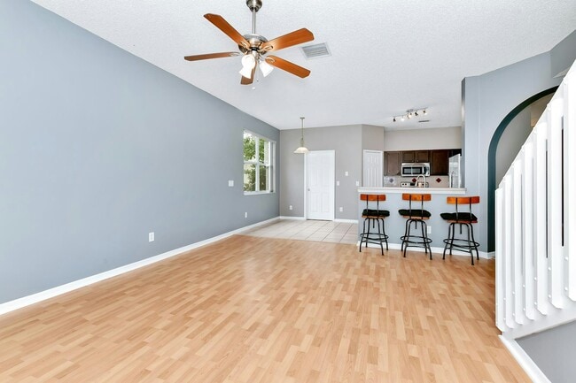 Building Photo - 3449 Foxcroft Cir