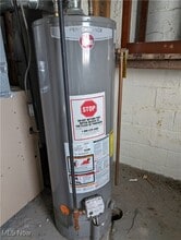 Building Photo - 2357 19th St SW