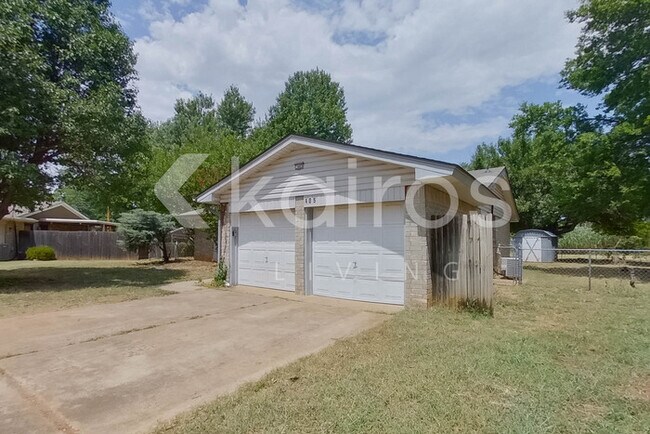 Foto del edificio - 405 E Meadow Ln Ct