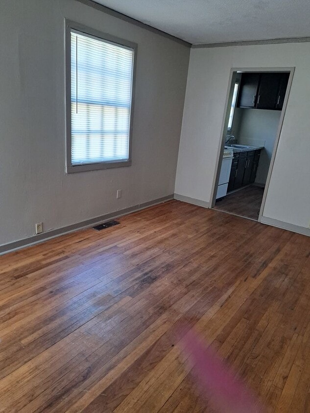 Building Photo - Your New Home at Park South