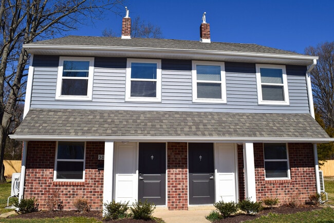 Windsor Village - Birchwood at Main