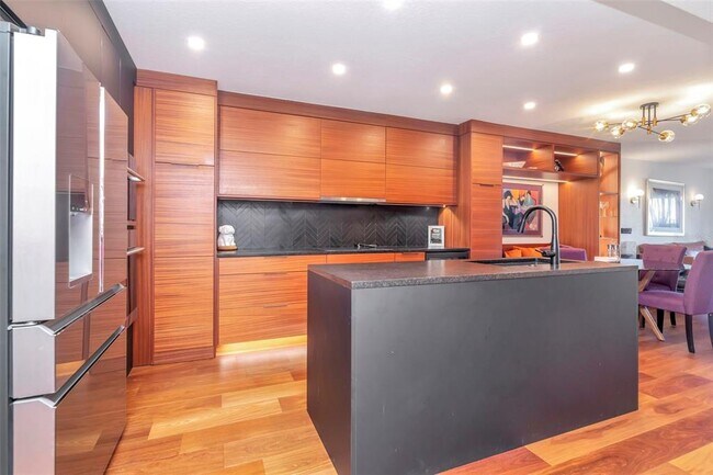 Building Photo - 14767 Seminole Trail