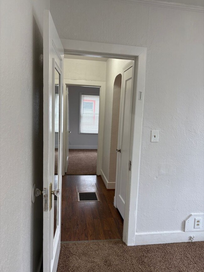 Foto del edificio - Beautiful Three-Bedroom House in the Piedmont Neighborhood