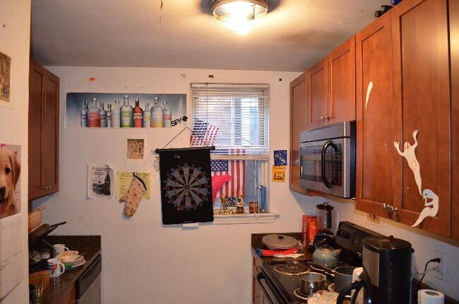 Building Photo - 10 Parker Hill Ave