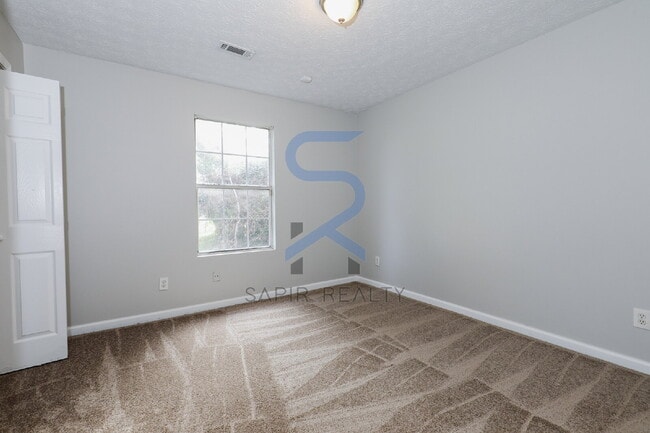 Foto del edificio - Move in before October 15th and get a $250...