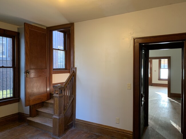 Building Photo - 2112 N 4th St