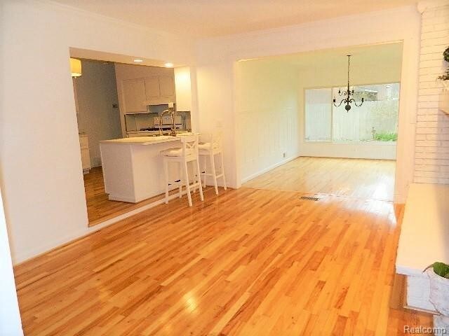 Building Photo - 3765 Woodview Ave