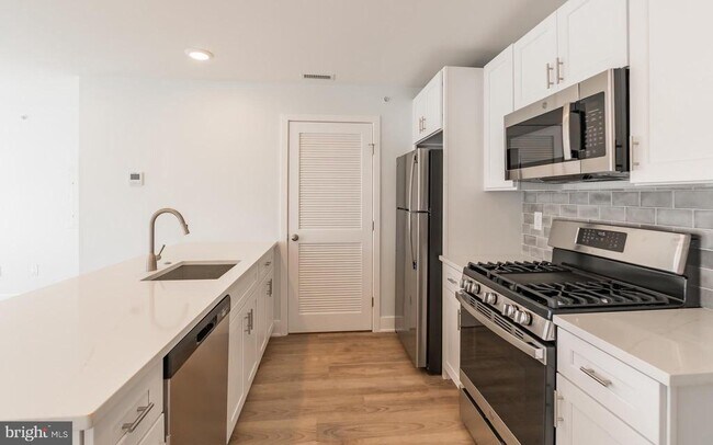 Foto del edificio - 1616 N Bailey St
