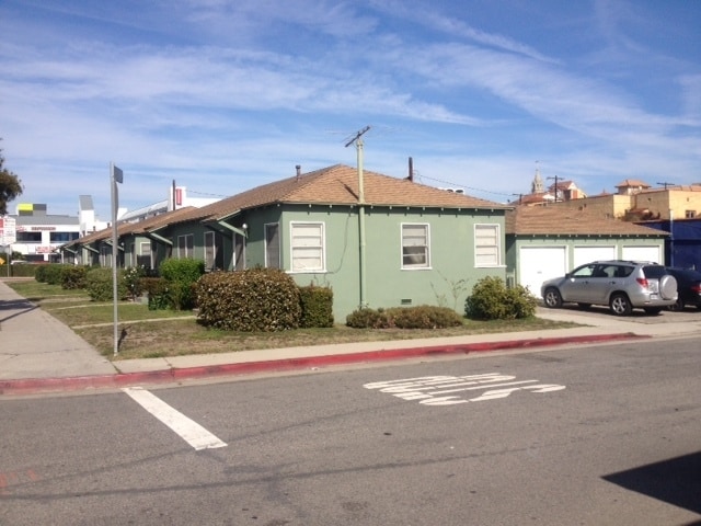 Primary Photo - 10300-10308 Venice Blvd