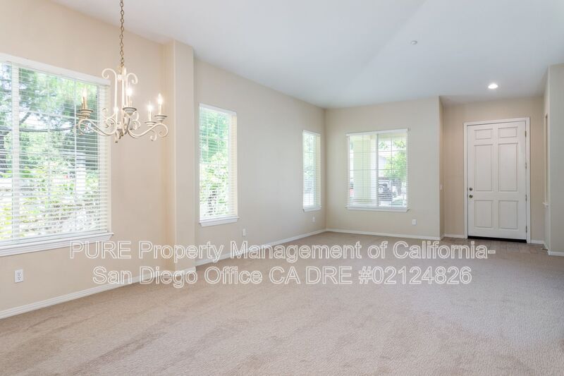 Primary Photo - 3115 Ferncreek Ln