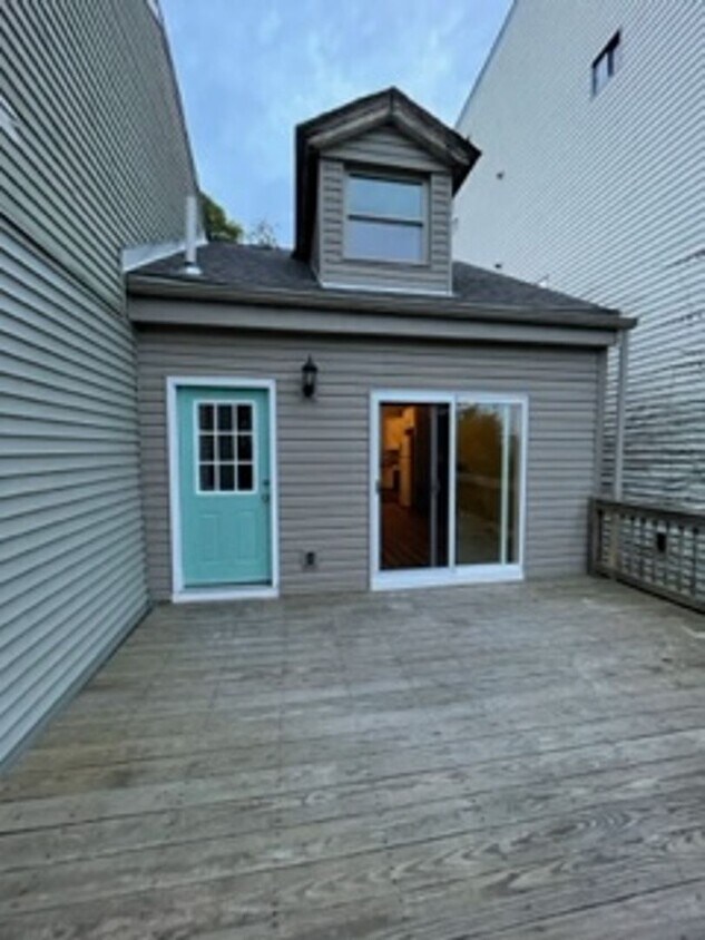 Foto principal - 35 Hartford St