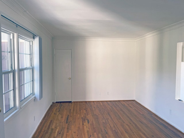 Living Room - 12024 Moorpark St