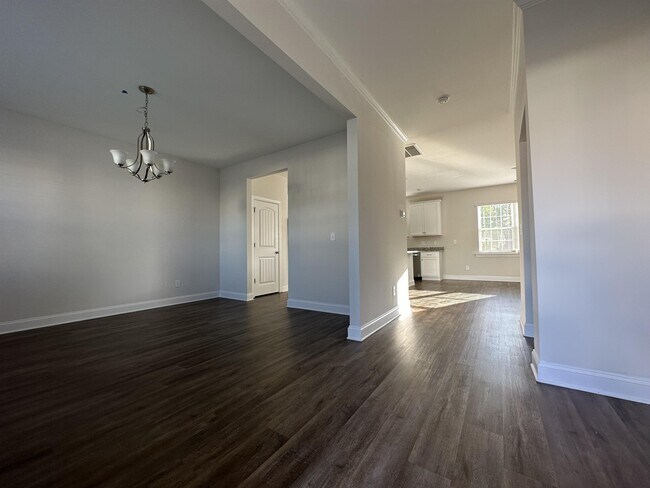 Building Photo - 344 Quarryrock Rd