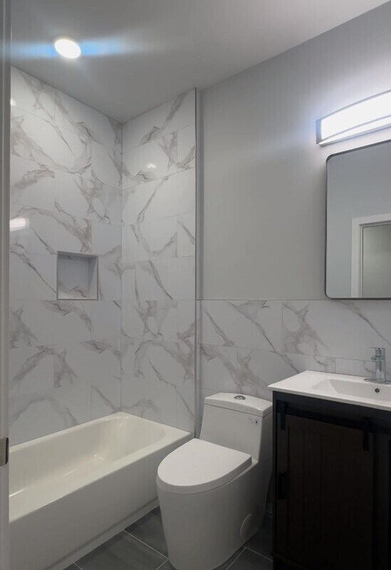 Foto del edificio - 3215 N 13th St