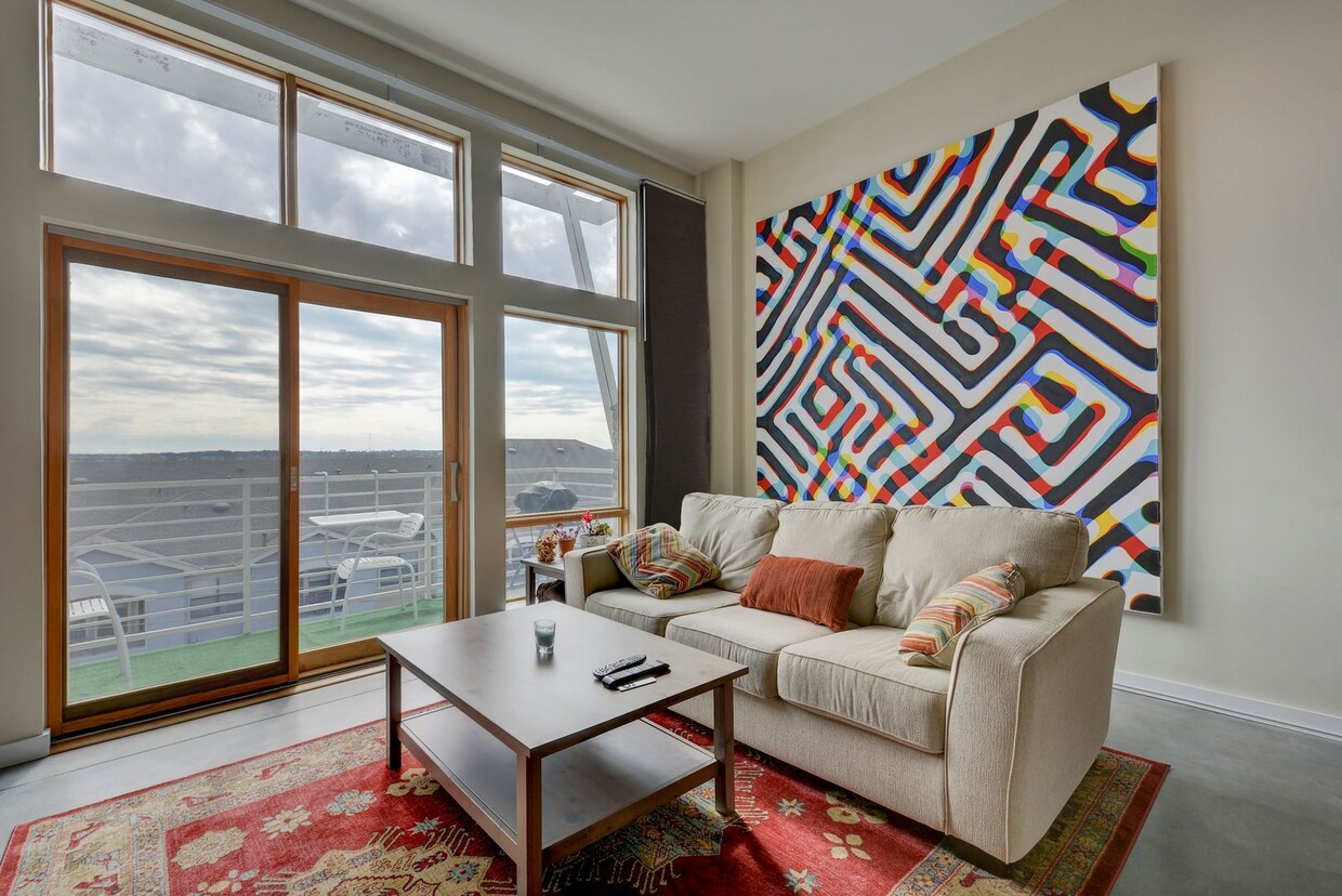 Primary Photo - Modern Eastside Loft-Syle Condo w/ Stunnin...