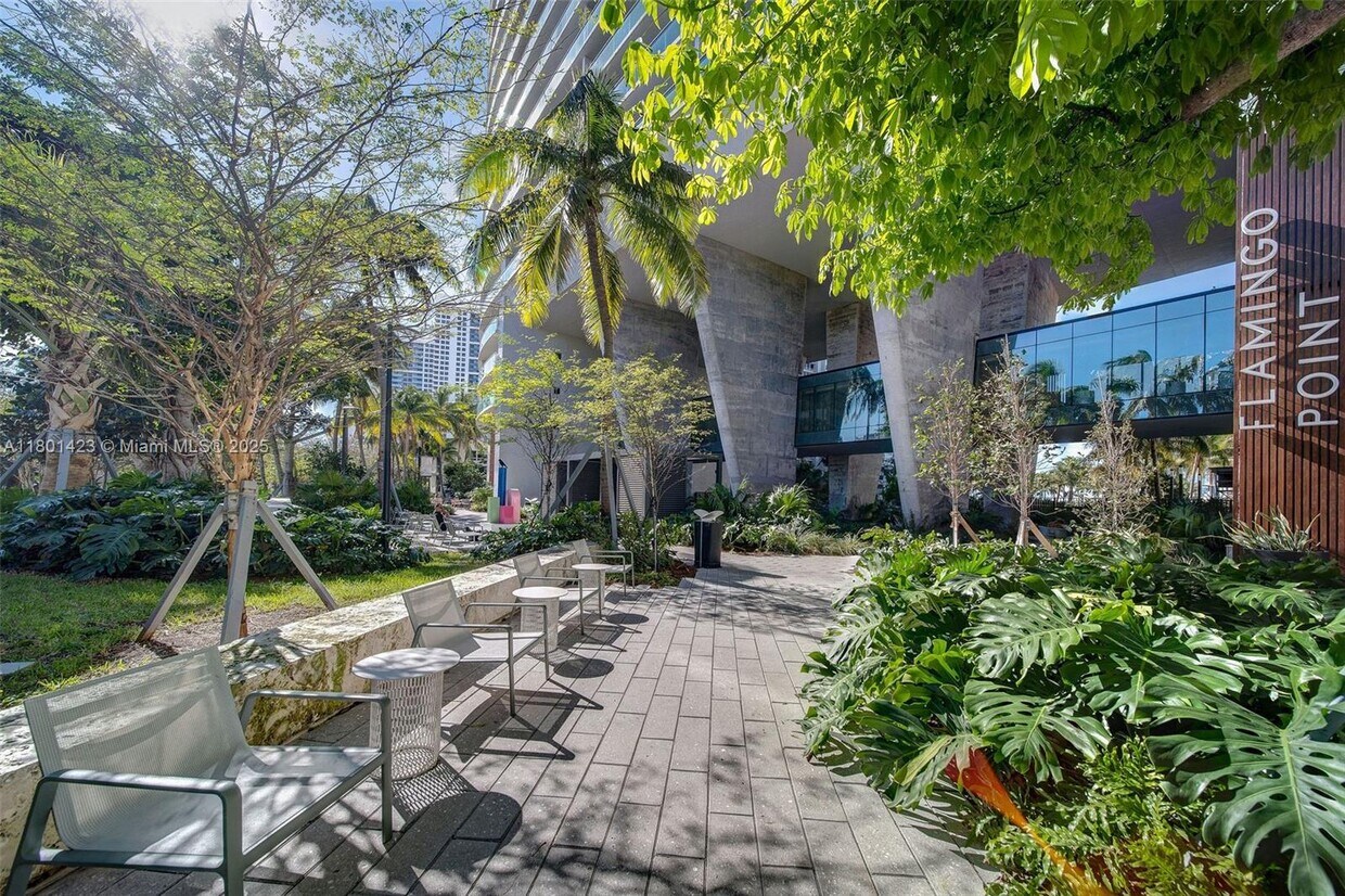 Foto principal - 1500 Bay Rd