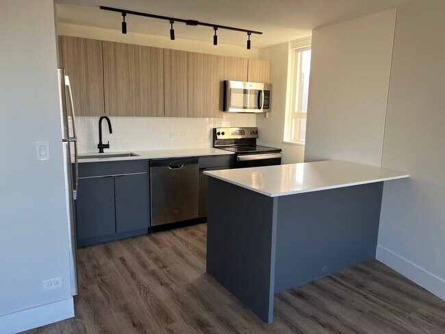 Foto del edificio - 2 E Oak St