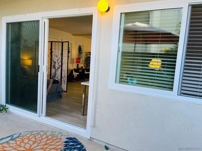 Foto del edificio - 37 Dearborn Pl