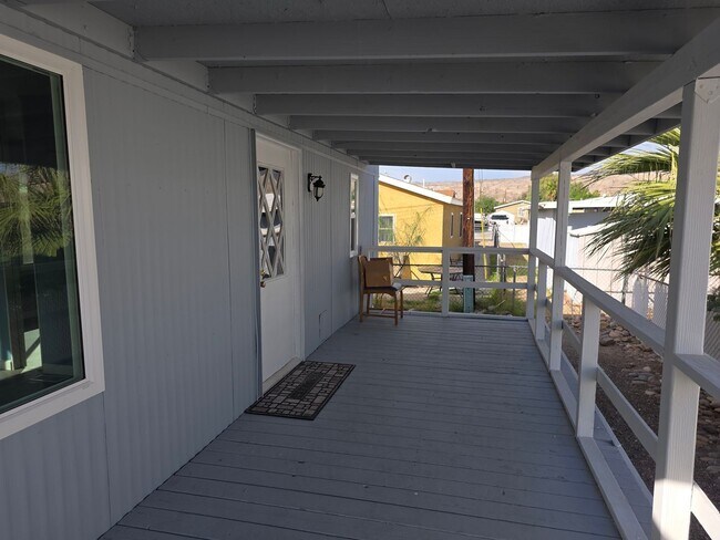 Foto del edificio - Newly Remodeled 2 bed/2 bath Manufactured Home with covered patio in BHC!